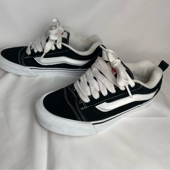 Vans Knu Skool Shoe in Black / White Size women 7 - Picture 2 of 12